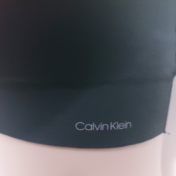 CALVIN KLEIN Womens Invisible Bralette - Picture 3 of 5